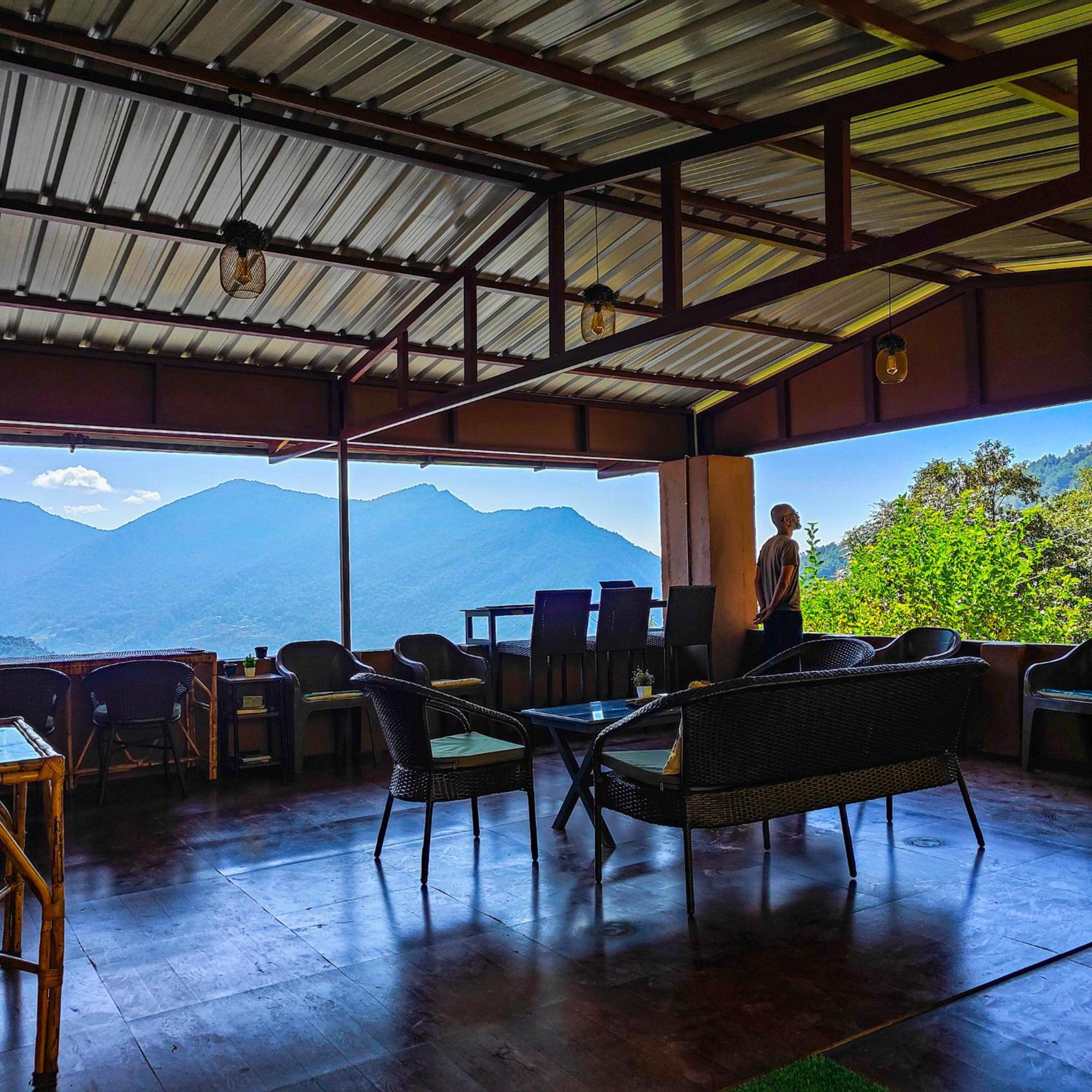 Cafe Buransh Villa Sari ภายนอก รูปภาพ